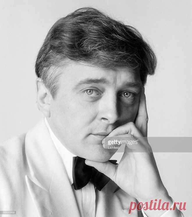 Дэвид Хеммингс (David Hemmings)
- 18 ноября, 1941 • 3 декабря 2003