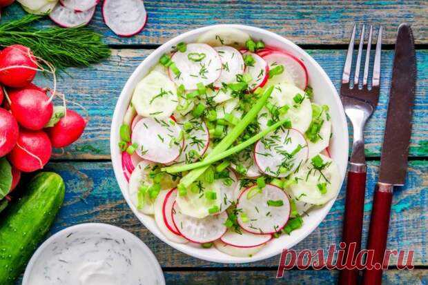 Весенние блюда: 20 лучших весенних рецептов на любой вкус - Будет вкусно - 21 марта - Медиаплатформа МирТесен Весной появляются первые овощи, ягода и долгожданная зелень. Именно поэтому так хочется готовить больше сезонных блюд, ведь сезон многих из них будет совсем коротким. Собрали для тебя отличную подборку весенних рецептов – от супов до выпечки. Выбирай! 1. Оладьи из молодых кабачков с зеленью Фото: - 21 марта - 43692603469 - Медиаплатформа МирТесен