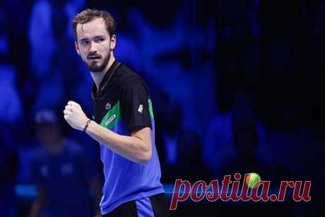 Российские теннисисты сохранили позиции в рейтинге ATP. Россияне сохранили позиции в обновленном рейтинге Ассоциации теннисистов-профессионалов (ATP). Лучшим из представителей страны является Даниил Медведев, занимающий третью строчку. Андрей Рублев находится на пятой строчке. Карен Хачанов находится на 15-й строчке, а Аслан Карацев занимает 35-е место.