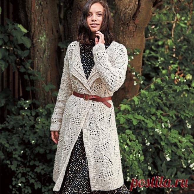 Длинный кардиган с крупным ажурным узором