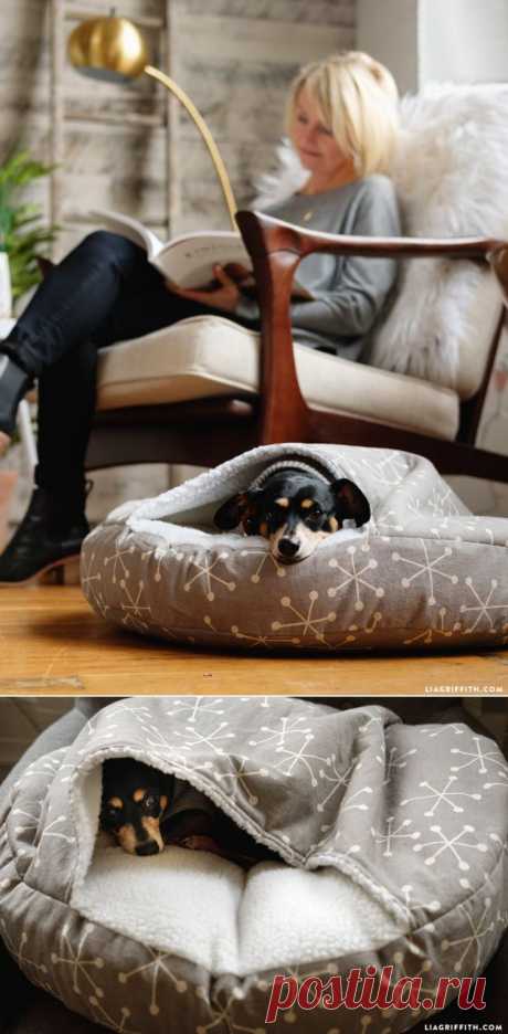 DIY #DogBed tutorial at www.LiaGriffith.com DIY  DogBed tutorial at www LiaGriffith com