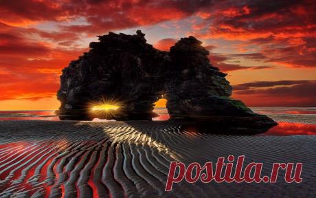 The World Is A Carousel of Color Buon compleanno, Fede