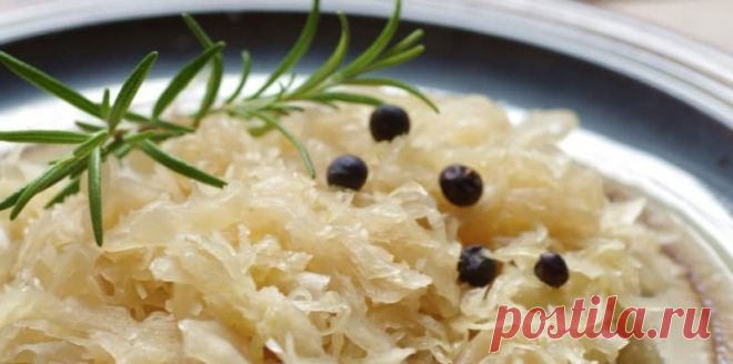 Простое заквашивание капусты на зиму у себя на кухне