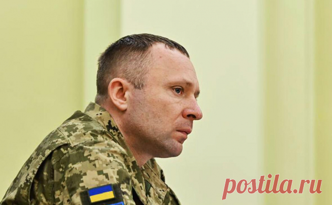 Зеленский переназначил ушедшего главу Сухопутных сил на новый пост. Михаил Драпатый, подавший в отставку с поста главы Сухопутных сил после удара по 239-му полигону ВСУ, после беседы с президентом Владимиром Зеленским был назначен командующим Объединенных сил, сообщил глава государства.