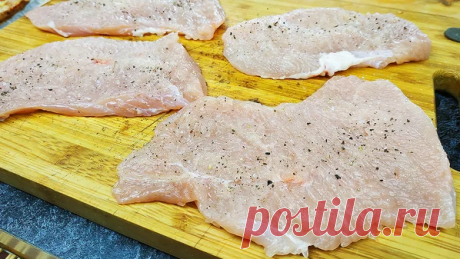 КАК Я ГОТОВЛЮ СОЧНЫЕ ОТБИВНЫЕ ИЗ ЛЮБОГО МЯСА: ТЕПЕРЬ ТОЛЬКО ТАК И ДЕЛАЮ Отбивные приготовленные по такому рецепту всегда получаются очень сочными, воздушными и конечно вкусными! Я готовлю теперь отбивные только так. Очень рада, что нашла эту маленькую фишку, которая делает отбивные идеальными.