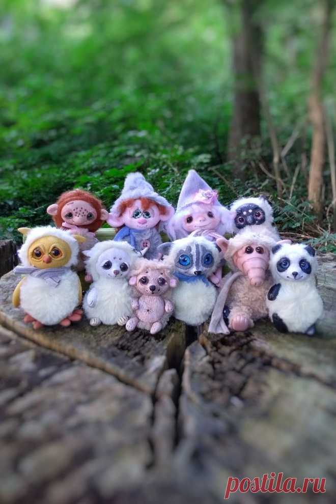 Fantasy creature keychains