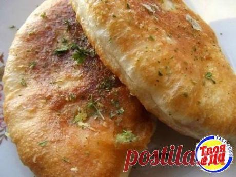 Я отлично понимаю, что еда такого рода - смерть фигуре) ну а что поделать, если они безумно вкусные? Рецепт этих чудесных воздушных пирожков на нашем сайте:
https://tvoyaeda.vk.com/away.php?to=https://tvoya-eda.ru/vozdushnye-zharenye-pirozhki/
Приятного аппетита!
подробнее

Что выбираете, только честно:
Пока голосов нет
0

Смерть фигуре, но вкусняшки...))
0

Фигура, но без &quot;радостей жизни&quot; :(