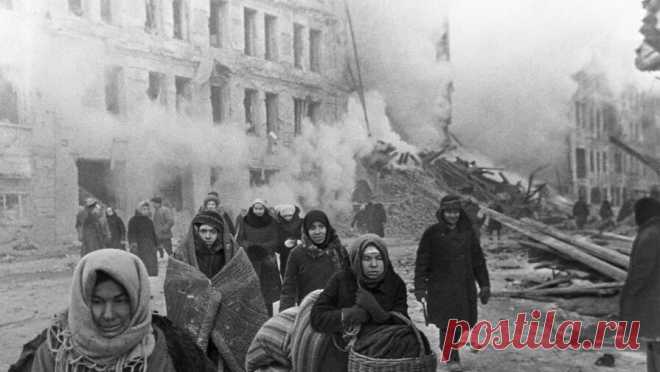 Проблемы в глобальной экономике назвали одной из причин фашистских настроений в мире. Международный день памяти жертв фашизма служит напоминанием о страшных событиях XX века, заявил "Газете.Ru" политолог, член экспертного клуба "Дигория" Александр Акимов. "Идеология ненависти и нетерпимости привела ...