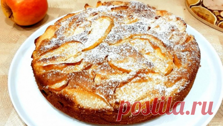 Деревенский яблочный пирог – простой и вкусный рецепт. Мягкий с влажной начинкой Очень легкий и простой рецепт, благодаря которому получается идеально мягкий, влажный и вкусный пирог с яблочной начинкой. Для приготовления вам потребуются такие ингредиенты: яблоки, 4 – 5 шт; сок лимона; яйца, 3 шт; сахар, 150 г; соль щепотка; ванилин по вкусу; масло сливочное, 100 г; сметана, 150 г; мука, 230 г; разрыхлитель, 2 ч.л. Процесс […]