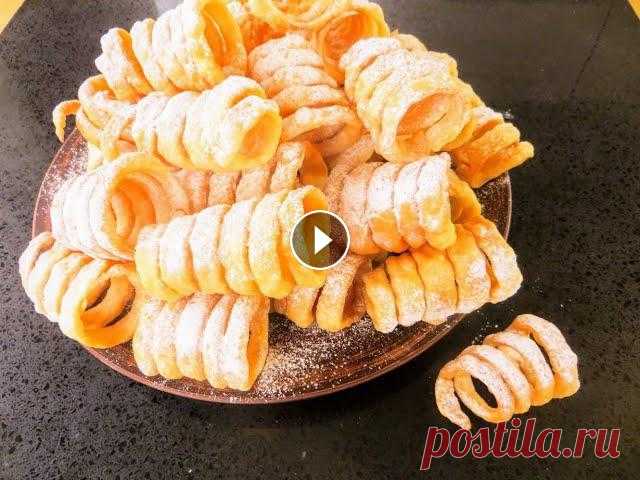 Как они до этого додумались? Кружевной, фигурный хворост!Очень вкусный рецепт хрустящего хвороста! Тесто простое, готовится легко и интересно. Рецепт ...