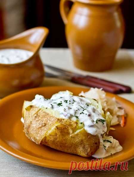 Печеный картофель с селедочным соусом на Вкусном Блоге