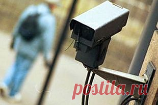 Уличные камеры в центре Москвы начнут запоминать лица прохожих
