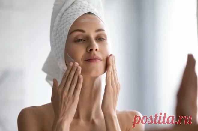 Как вернуть сияние коже осенью Осенний уход за кожей требует использования пилингов для восстановления после летнего солнца. Такие рекомендации дала дерматолог-косметолог Галина Амосова в интервью «Газете.Ru».