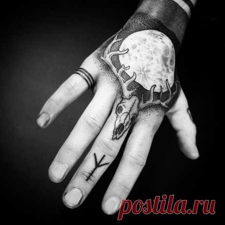 30 крутых татуировок для настоящих викингов