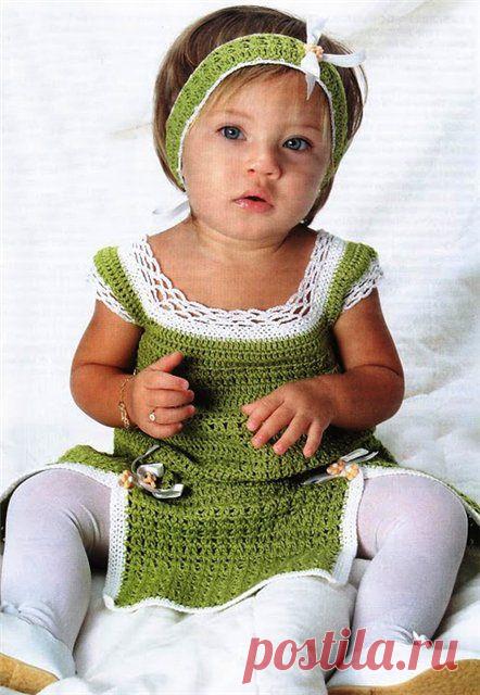 Платья крючком для девочек.