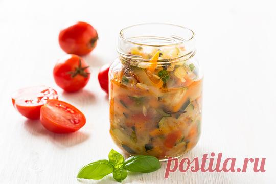 Домашние запасы: десять вкусных заготовок на зиму для всей семьи