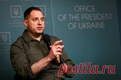 На Украине сообщили о планах Киева сменить премьера. Руководителя Офиса президента Владимира Зеленского Андрея Ермака готовят на пост премьер-министра Украины, пишет «Страна.ua». Как стало известно изданию, в Киеве обеспокоены вопросом легитимности президента Украины Владимира Зеленского после 20 мая 2024 года, когда истекает пятилетний срок его полномочий.