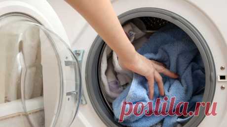 Если вы в процессе стирки добавите этот ингредиент, то от пятен не останется и следа! Очень часто случается так, что даже дорогие пятновыводители не справляются с пятнами на ваших любимых вещах. Но выход все-таки есть! Весь секрет в добавлении натуральных ингредиентов в процессе...