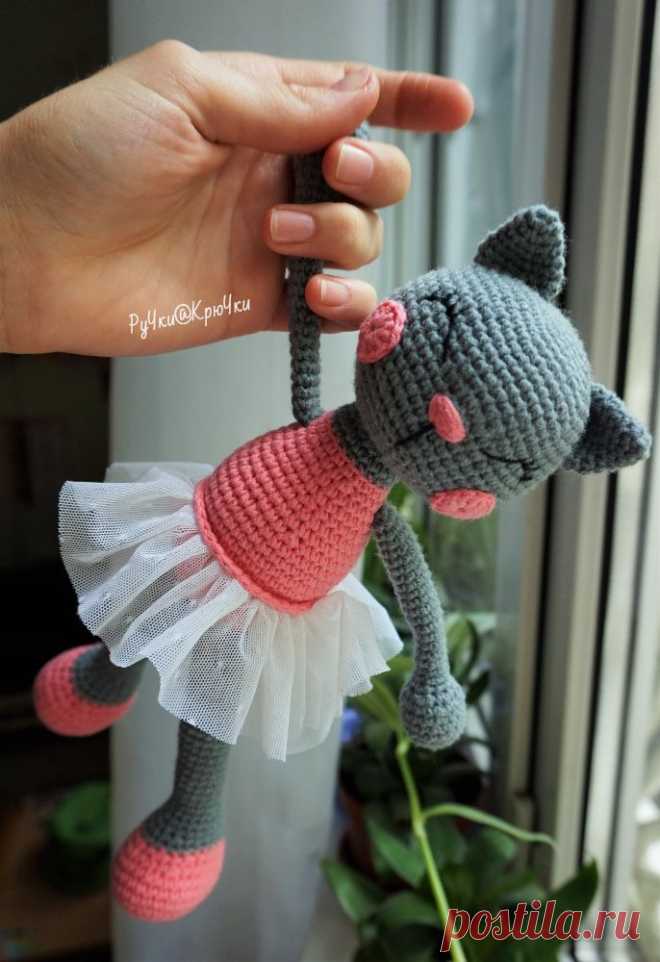 Aмигуруми кошка балерина крючком: схема игрушки