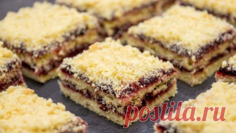 Нежнейшее песочное пирожное из детства! Невероятная вкуснятина к чаю!
Хочу поделиться с вами рецептом песочных пирожных с джемом. Раньше...