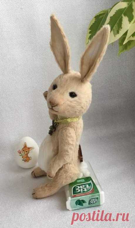 Bunny Rabbit Pete Beige By Elena Kirillova - Bear Pile
