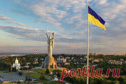 Дипломаты потребовали разобраться в смерти украинца после задержания в Польше. Посольство Украины в Польше готовит ноту из-за смерти 25-летнего украинца после задержания во Вроцлаве. «Мы готовим и в ближайшее время направим ноту с просьбой о проведении беспристрастного и быстрого следствия, привлечения причастных лиц к ответственности и информирования украинской стороны об этом происшествии».