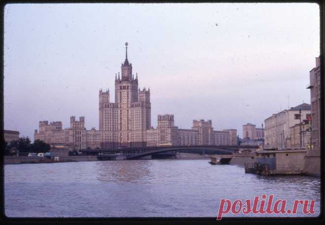 Kotelnicheskaya Embankment Building, Moscow, 1969 | Flickr - Photo Sharing!