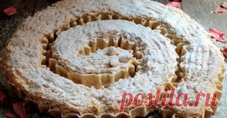 Rabskatorta - dall'isola croata di Rab una delizia alle mandorle Quest'anno per Pasquetta mi sono voluta regalare un dolce croato che comunque come ingredienti e lavorazione ricorda molto dei nostri d...