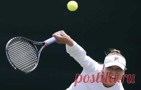 Вера Звонарева вышла в третий круг Wimbledon