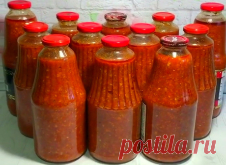 🌶Острая Аджика «Термоядерная»🌶 
Очень вкусна с  мясом, холодцом, рыбой,Борщом. Рецепт простой, без заморочек! Приготовят даже новички в этом деле! Понравился рецепт тем, что он без уксуса и хранится без холодильника такая Аджика. 
Вкус просто великолепный, который никого не оставит равнодушным!
Невероятно ароматная и остренькая. К мясу, да под водочку превосходно

Понадобится:
3 кг помидор
1 кг болгарского перца
500 гр моркови
150 гр острого стручкового перца
150 гр чесн...