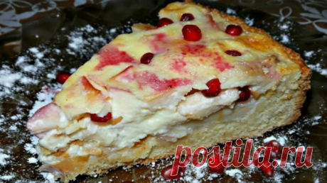 Яблочно-банановый пирог из песочного теста со сметанной заливкой! Пирог, приготовленный по этому рецепту, получается нежным, сладким, воздушным. Вы и ваши домочадцы будут в восторге от этой непревзойденной выпечки! | Эксклюзивные шедевры кулинарии.