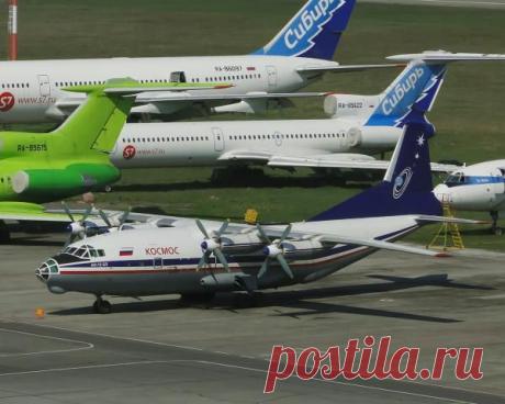 авиакомпания Космос.