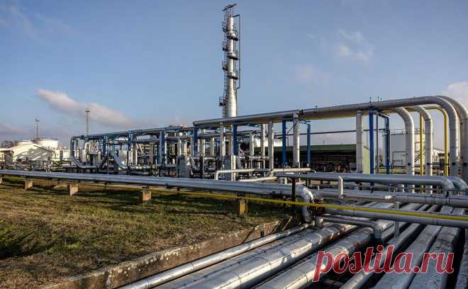 Reuters узнал, что Турция получила отсрочку платежей за газ на $600 млн. По словам источников Reuters, в перспективе «отсрочки платежей Турции за российские энергоносители могут достичь $4 млрд»