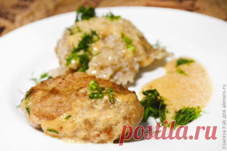 Вкусные котлеты в духовке под соусом
