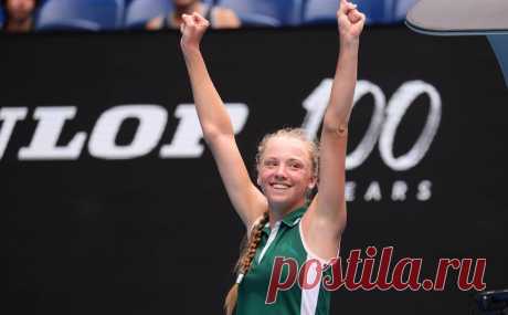 Россиянка в 16 лет выиграла дебютный матч в квалификации Australian Open. Алина Корнеева в первом круге квалификации победила американку Сачию Викери. В следующем матче она сыграет с китаянкой Есинь Ма