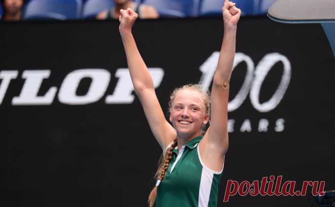 Россиянка в 16 лет выиграла дебютный матч в квалификации Australian Open. Алина Корнеева в первом круге квалификации победила американку Сачию Викери. В следующем матче она сыграет с китаянкой Есинь Ма