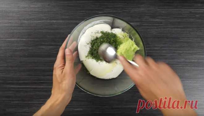 Просто смешав кефир со сметаной, через 2 дня вы сразите ВСЕХ за столом! — Вкусно!