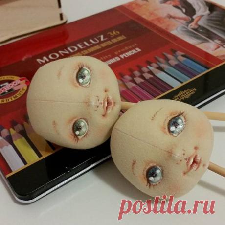 Основное готово.Осталось дело за малым😄
#fabricdoll#тряпичнаякукла