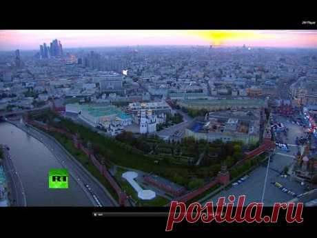 Торжественный концерт &quot; Дороги Великой Победы &quot; на Красной Площади в Москве 9 мая 2015 года .