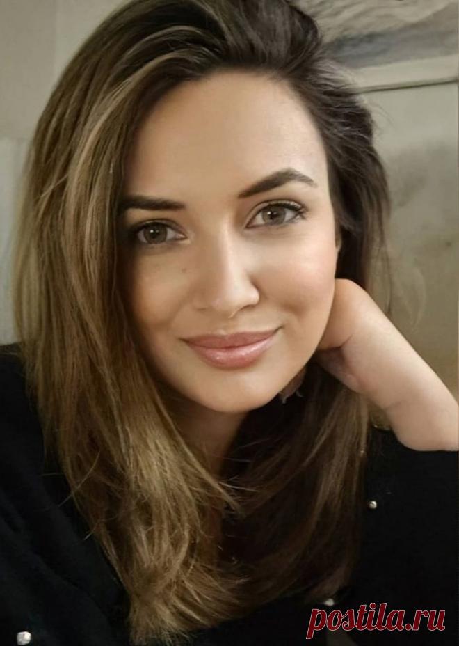 Знакомлюсь с мужчинами, для дружбы, общения, люблю белые розы, вино, конфеты. Знакомимся?