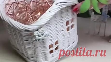 Корзина из газетных трубочек