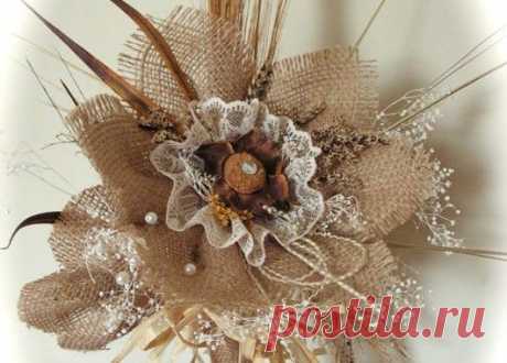 👌 Цветы из мешковины 28 идей, увлечения и хобби Последнее время меня так и тянет творить. Еще совсем недавно я была невероятно далека от творчества, а сейчас мне постоянно хочется делать интересные вещи своими руками. Причина в...