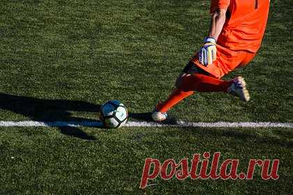 В РФС рассказали об итогах обсуждения перехода в Азиатскую конфедерацию. Член исполкома Российского футбольного союза (РФС) и советник президента организации Игорь Каменской рассказал об итогах обсуждения возможности перехода в Азиатскую конфедерацию. Каменской заявил, что по этому вопросу назначено еще одно обсуждение. «По Азии взяли тайм-аут до середины следующей недели», — рассказал он.