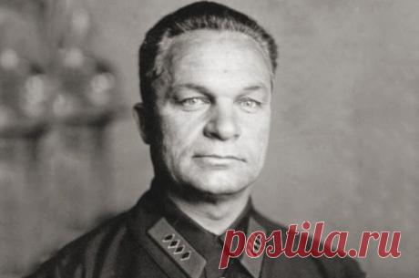 «Товарищ Егоров кое-что знал». Загадка репрессированного маршала 25 октября 1883 года родился Александр Егоров, один из первых Маршалов Советского Союза.22 января 1938 года, выступая перед советскими военачальниками, Иосиф Сталин сказал: «Возьмем хотя бы такой факт…