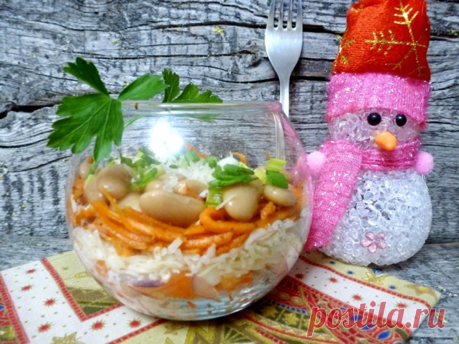 Салат с копченой курицей, острой морковью и фасолью - Mail.ru Леди