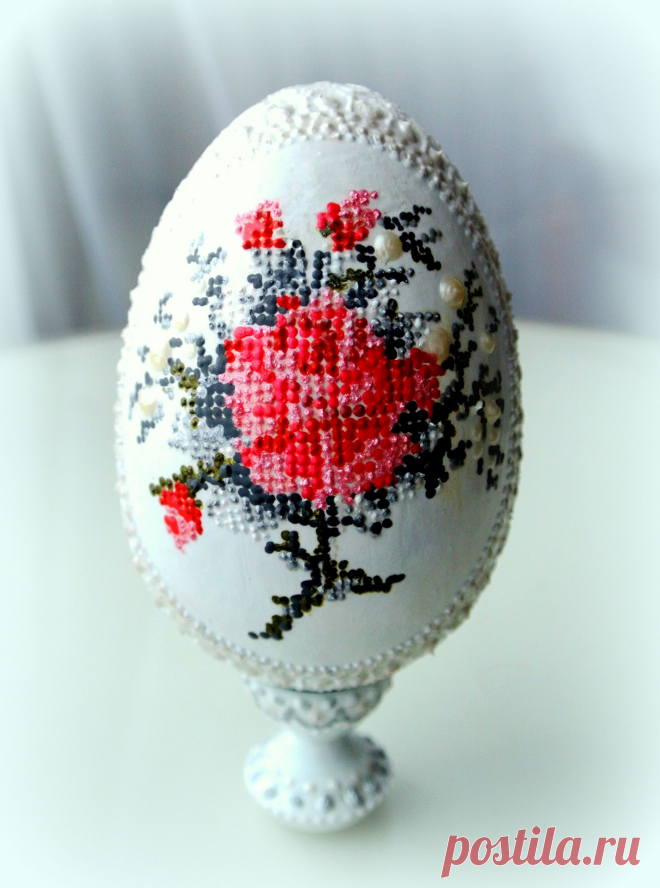 Пасхальное яйцо. Имитация вышивки
(в частной коллекции)