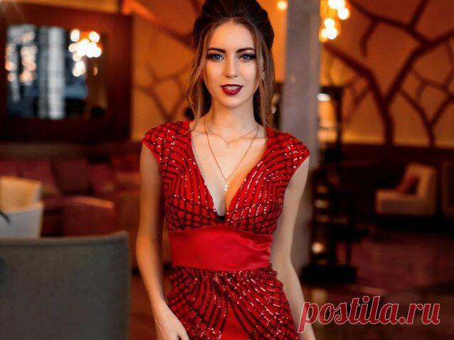 Чем плохие парни так сильно привлекают к себе женщин
Приветствую вас. Многие мужчины, особенно молодые, искренне уверены, что, так называемые, плохие парни пользуются значительно большей популярностью у женщин. Именно поэтому завоевание избранницы часто может доходить до абсолютно безрассудных поступков. Но так ли это на самом деле и действительно ли женщинам больше симпатичны именно плохие парни? И чем тогда так сильно они к себе юных […]
Читай дальше на сайте. Жми подробнее ➡