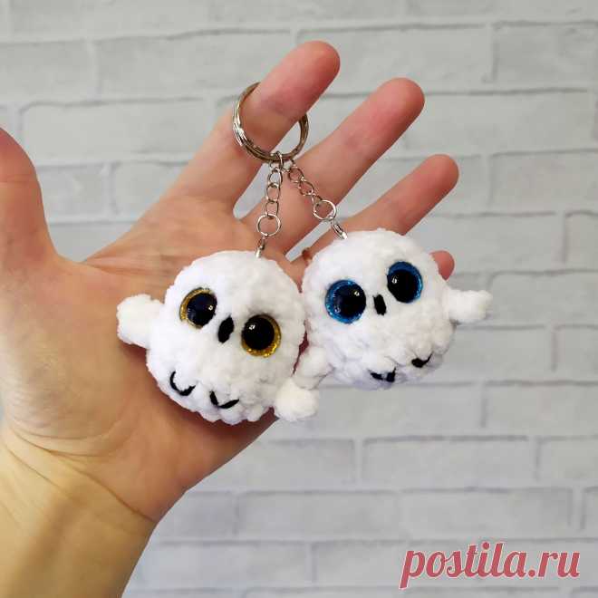 PDF Совёнок крючком. FREE crochet pattern; Аmigurumi toy patterns. Амигуруми схемы и описания на русском. Вязаные игрушки и поделки своими руками #amimore - плюшевая сова, маленький совёнок из плюшевой пряжи, совушка, птица, птичка.