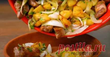 Самая вкусная свинина с картошкой на сковороде