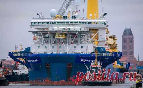 Nord Stream 2 сообщила о готовности «Северного потока-2» на 99%. Газопровод «Северный поток-2» построен на 99%, судно «Академик Черский» полностью завершило свои работы, говорится в сообщении оператора проекта Nord Stream 2 AG, передает «РИА Новости».